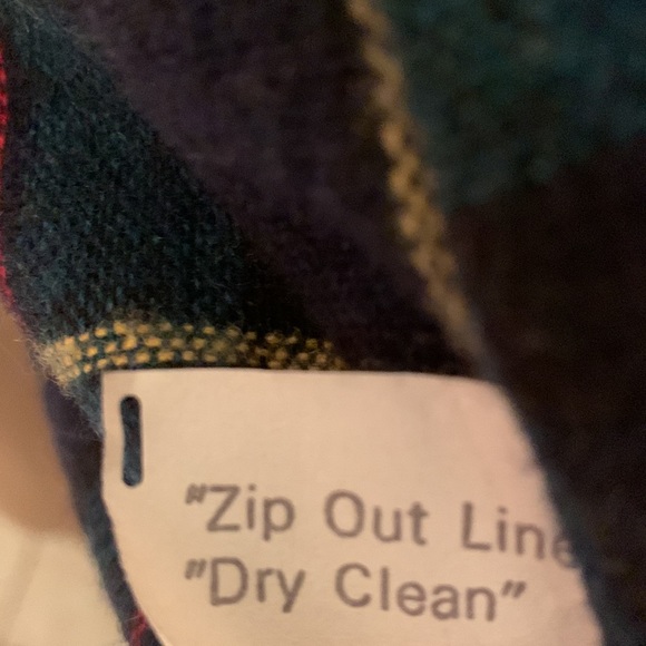 Vintage trench coat - Picture 7 of 9